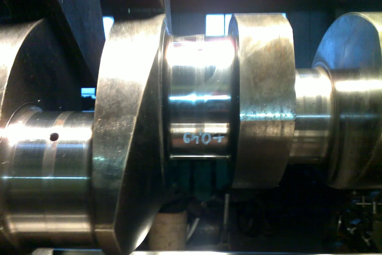 gearbox repair
ship repairs